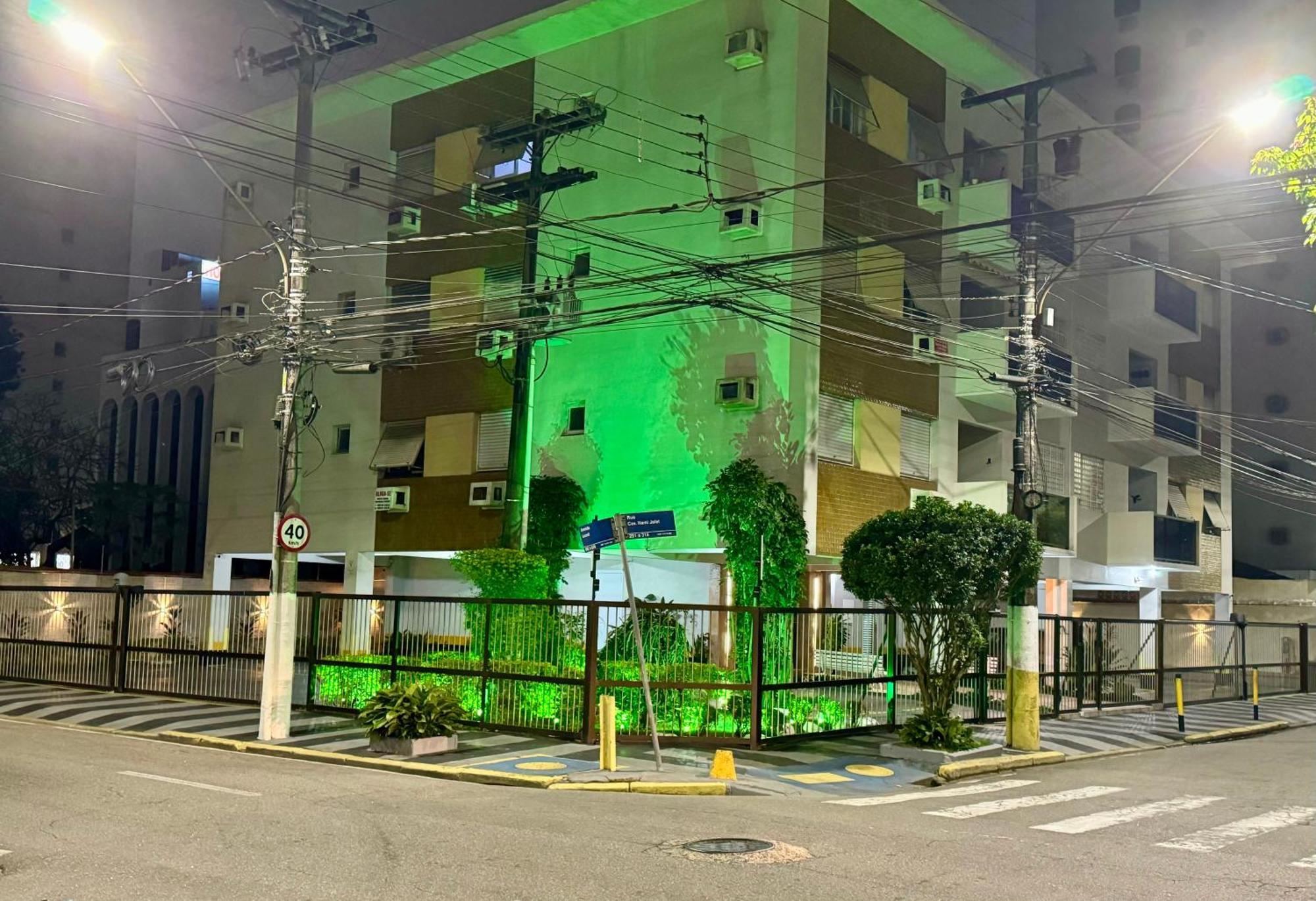 Apartment Charme Na Pitangueiras 2 *